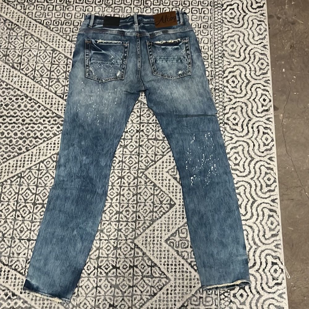 AKOO 9 piece bundle denim and sweats with tee and polos LARGE and size 34 - Picture 9 of 12
